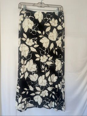 J. Jill Black Maxi Skirt with Cream Floral Print
